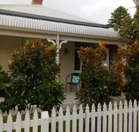FUNKY COTTAGE - New South Wales Tourism 