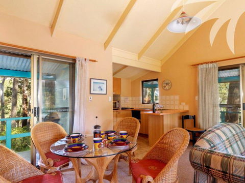 Fyshwicks Cottage - New South Wales Tourism  0