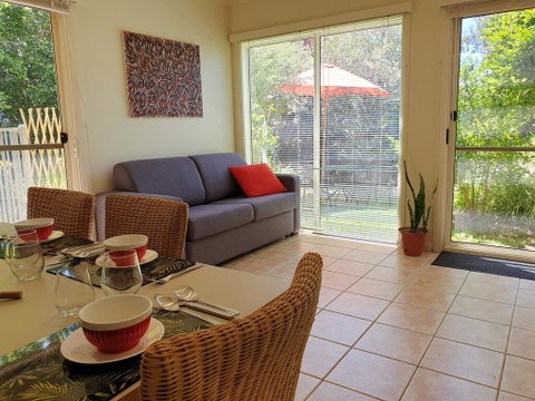 Garden Studio, Black Forest - New South Wales Tourism  3