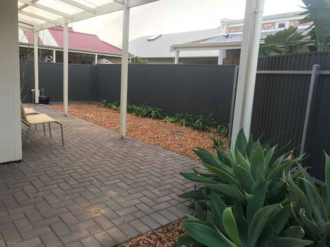 Gawler Townhouse 1 Bedroom - New South Wales Tourism  2