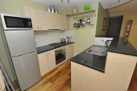 Glebe Self-Contained Modern One-Bedroom Apartment (47ROS) - New South Wales Tourism  3