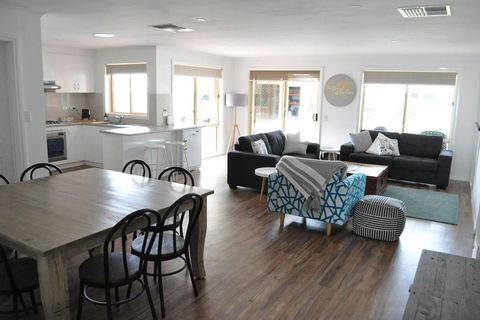 Glencoe Getaway - New South Wales Tourism  0