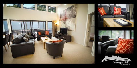 Glengarriff Townhouse 3 - New South Wales Tourism  1