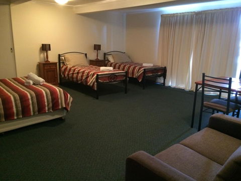Glengarry 1 - New South Wales Tourism  1