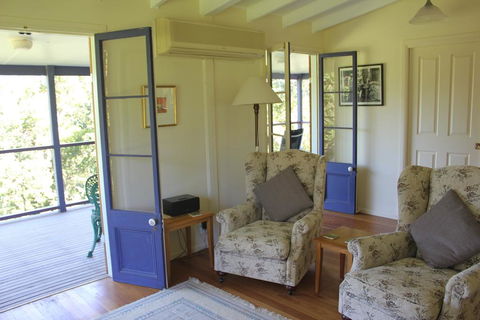 Glocca Morra Cottage - New South Wales Tourism  1