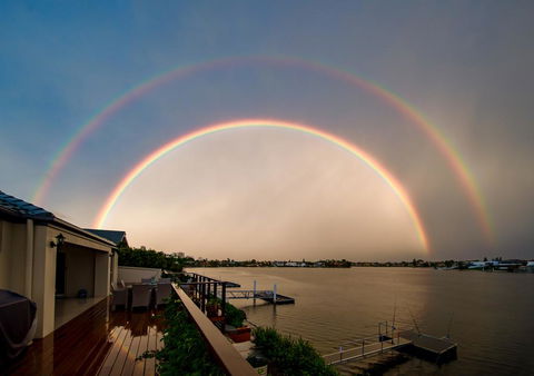 Gold Coast Mermaid Waters Duplex House - New South Wales Tourism  0
