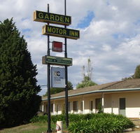 Golden Chain Garden Motor Inn Gundagai - New South Wales Tourism 