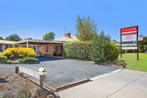 Goldfields Motel - New South Wales Tourism  0