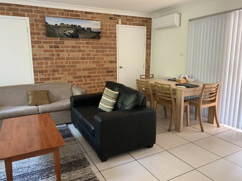 Golf View Motel - New South Wales Tourism  2