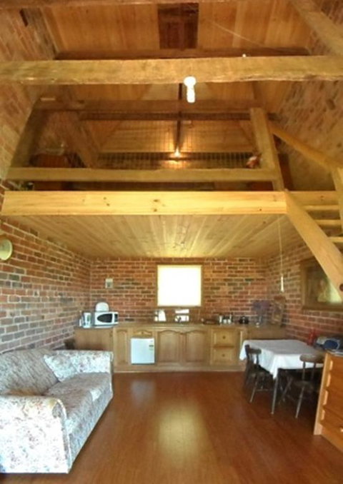 Grampians Historic Tobacco Kiln - New South Wales Tourism  3