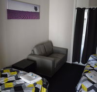 Grand Hotel Mount Morgan - New South Wales Tourism 