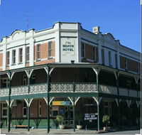 Grand Neath Hotel - New South Wales Tourism 