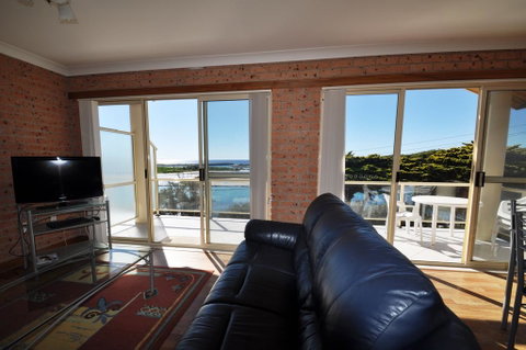 Grand Pacific 1 - Unit 4 - New South Wales Tourism  1