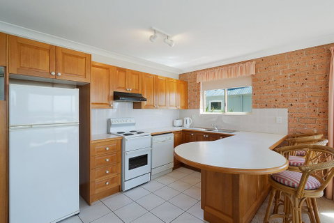 Grand Pacific 1 Unit 1 - New South Wales Tourism  3