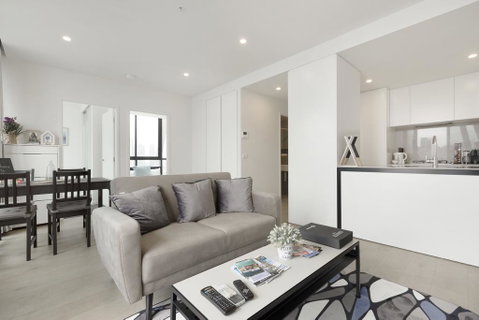 Gravity DefyingLight Filled ApartmentBay To City ViewsRooftop DeckHot TubNetflix - New South Wales Tourism  2