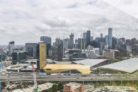Gravity DefyingLight Filled ApartmentBay To City ViewsRooftop DeckHot TubNetflix - New South Wales Tourism  0