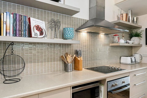 Grevillea - New South Wales Tourism  2