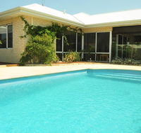 Halls Head Holiday Home