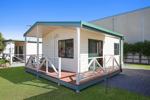 Hamilton Caravan Park - New South Wales Tourism  1
