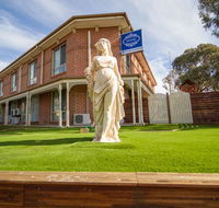 Hamilton's Queanbeyan Motel - New South Wales Tourism 
