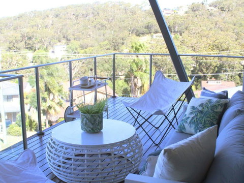Hamptons By The Bay @ Nelson Bay - New South Wales Tourism  0