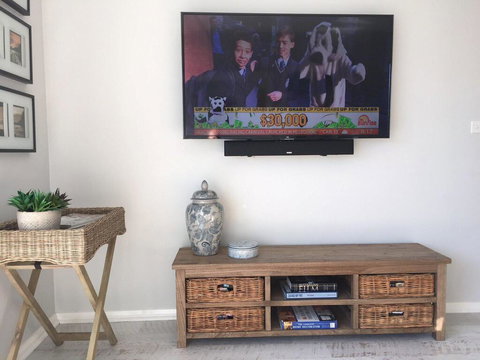 Hamptons Retreat @ Unit 259A Pacific Blue - New South Wales Tourism  2