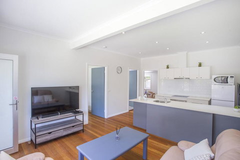 HARBOUR BREEZE - ULLADULLA - New South Wales Tourism  3