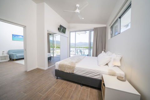 Harbour Cove - New South Wales Tourism  1