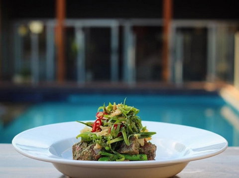 Heathcote Inn - New South Wales Tourism  0