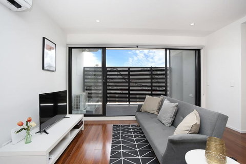 Heidelberg Short-stay Apartments - New South Wales Tourism  0