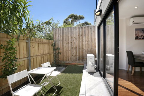 Heidelberg Short-stay Apartments - New South Wales Tourism  2