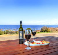 High Tide - Wallaroo Beachfront Property - Pet-Friendly - New South Wales Tourism 