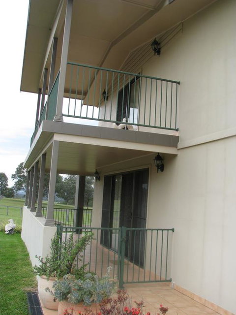 Hill Top Villas - New South Wales Tourism  3