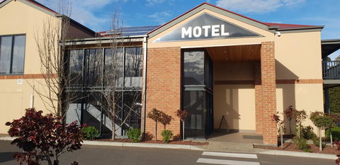 Hogans Motel - New South Wales Tourism  0