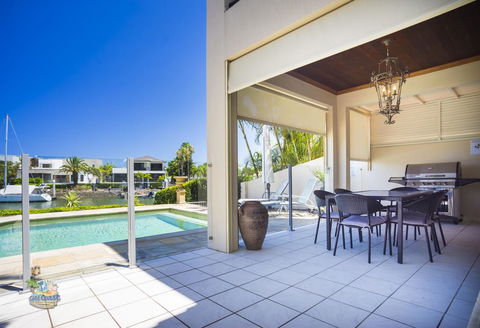 Holiday Home Luxe @ Sanctuary Cove - New South Wales Tourism  2