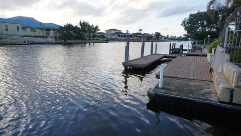 Holiday House - New South Wales Tourism  3