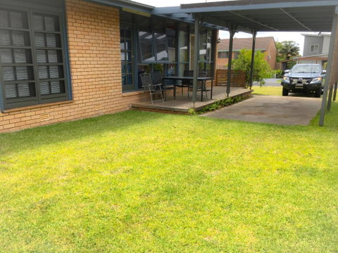 Holiday On The Bay, Vincentia - New South Wales Tourism  1