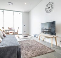 Home with Perfect location Close to TrainCBD - New South Wales Tourism 