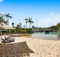 Homebush Bay Self-Contained Modern Two-Bedroom Apartments BEN - New South Wales Tourism 