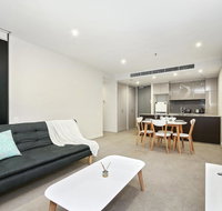 Homely Albert Park Suite Next to Grand Prix Circuit - New South Wales Tourism 