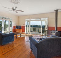 Hopkins River Homestead - Fireplace Linen WiFi 4 bdrm - New South Wales Tourism 
