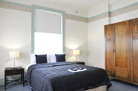 Hotel Gosford - New South Wales Tourism  2