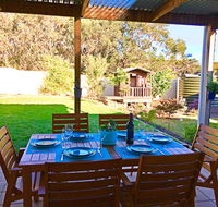 Island Daydreamer - New South Wales Tourism 