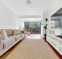 Island vista - New South Wales Tourism 