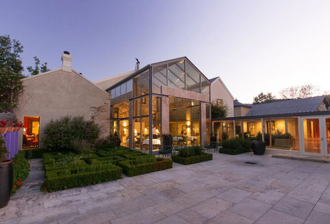 Islington Hotel - New South Wales Tourism  2