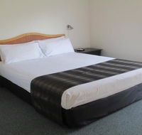 Jadon Place Holiday Apartments - New South Wales Tourism 