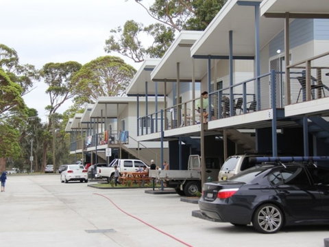 Jervis Bay Holiday Cabins - New South Wales Tourism  0
