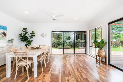 Julian Rocks House - New South Wales Tourism  2