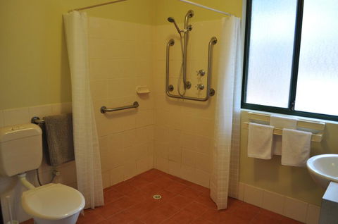 Karri Valley Chalets - New South Wales Tourism  3