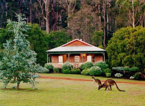 Karri Valley Chalets - New South Wales Tourism  0